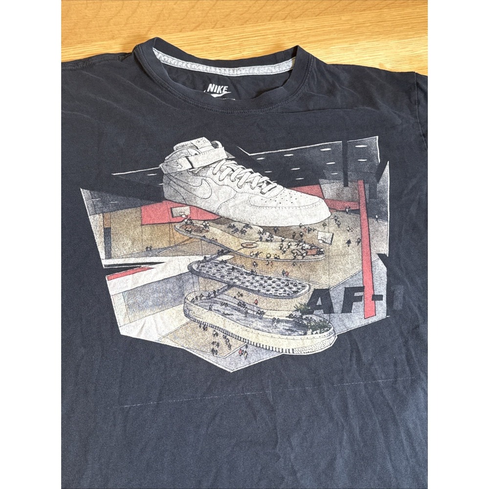 Men's Med Nike‎ Air Force 1 Graphic Black Tee